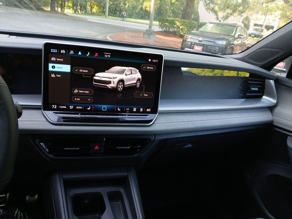 new 2025 Volkswagen Tiguan car, priced at $36,126