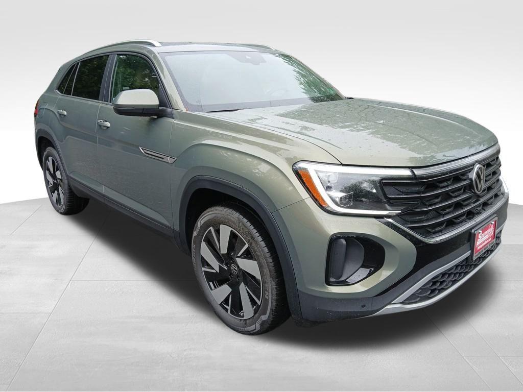 new 2025 Volkswagen Atlas Cross Sport car, priced at $42,764