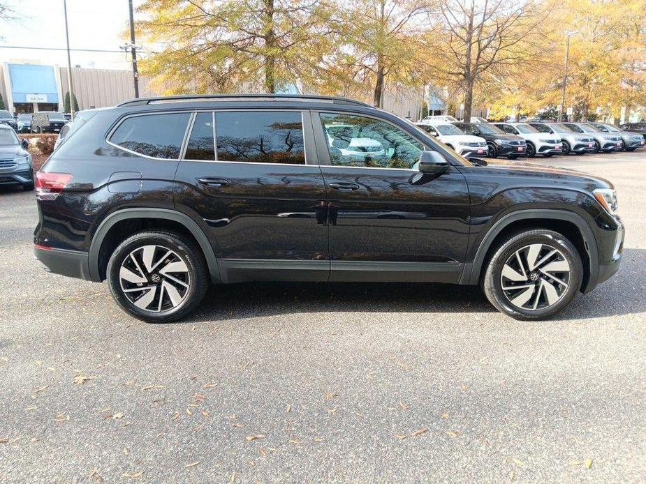 new 2025 Volkswagen Atlas car, priced at $43,500