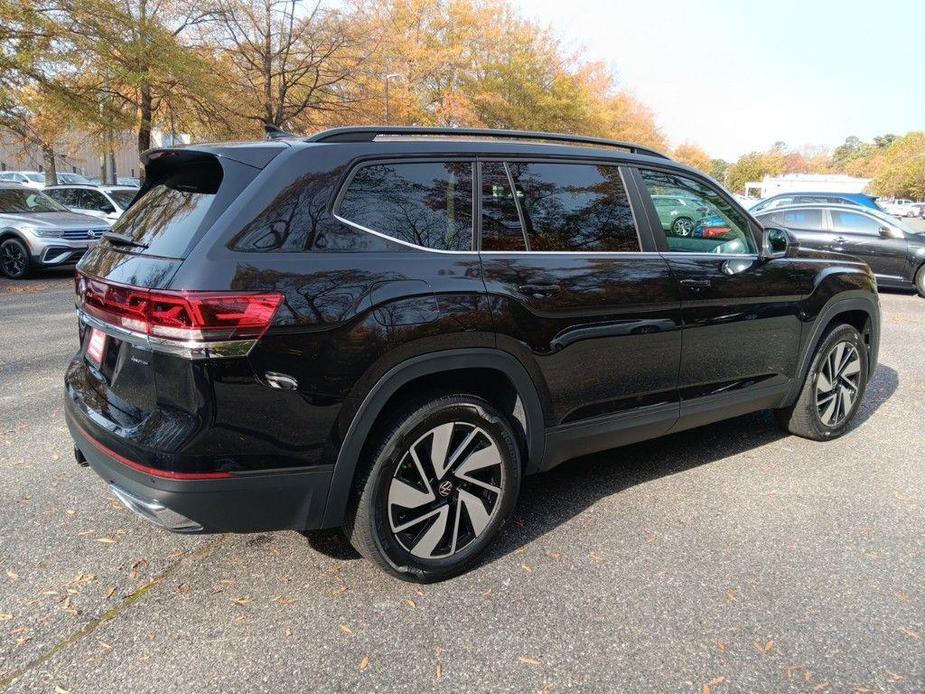 new 2025 Volkswagen Atlas car, priced at $43,500