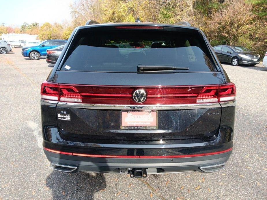 new 2025 Volkswagen Atlas car, priced at $43,500