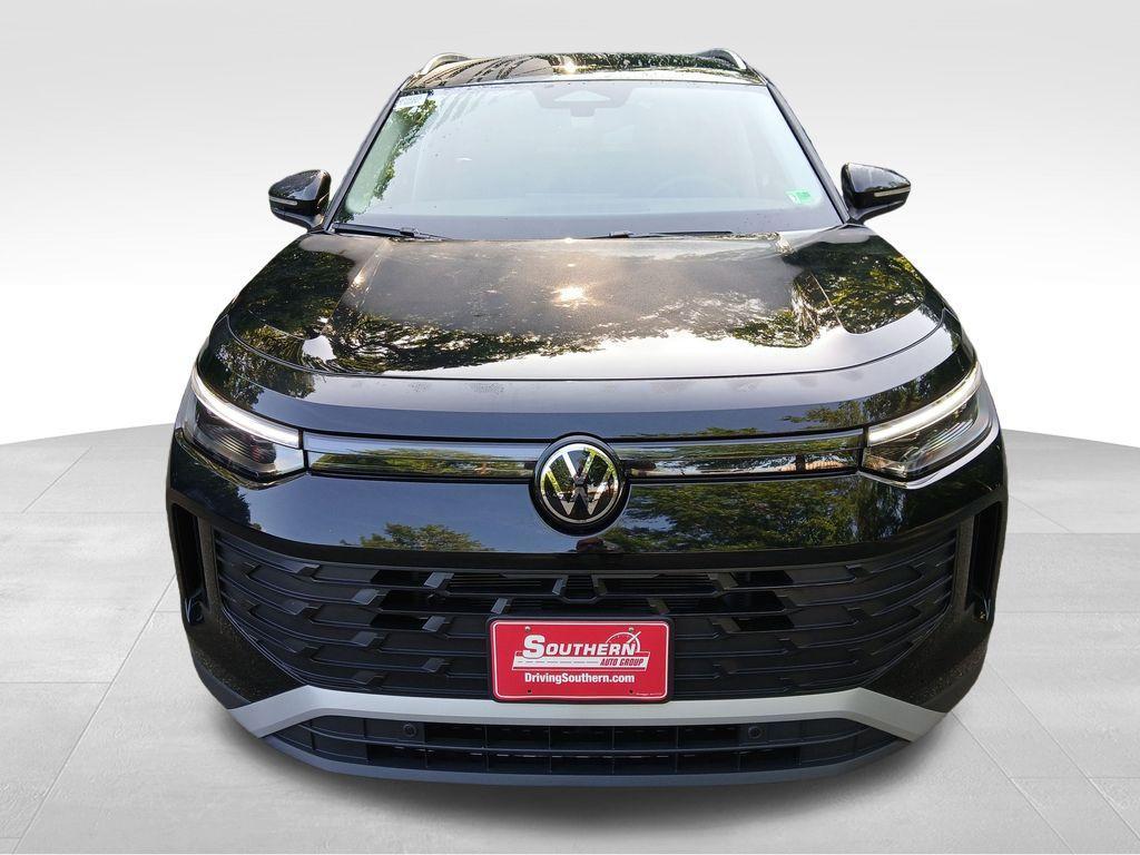 new 2025 Volkswagen Tiguan car, priced at $31,839