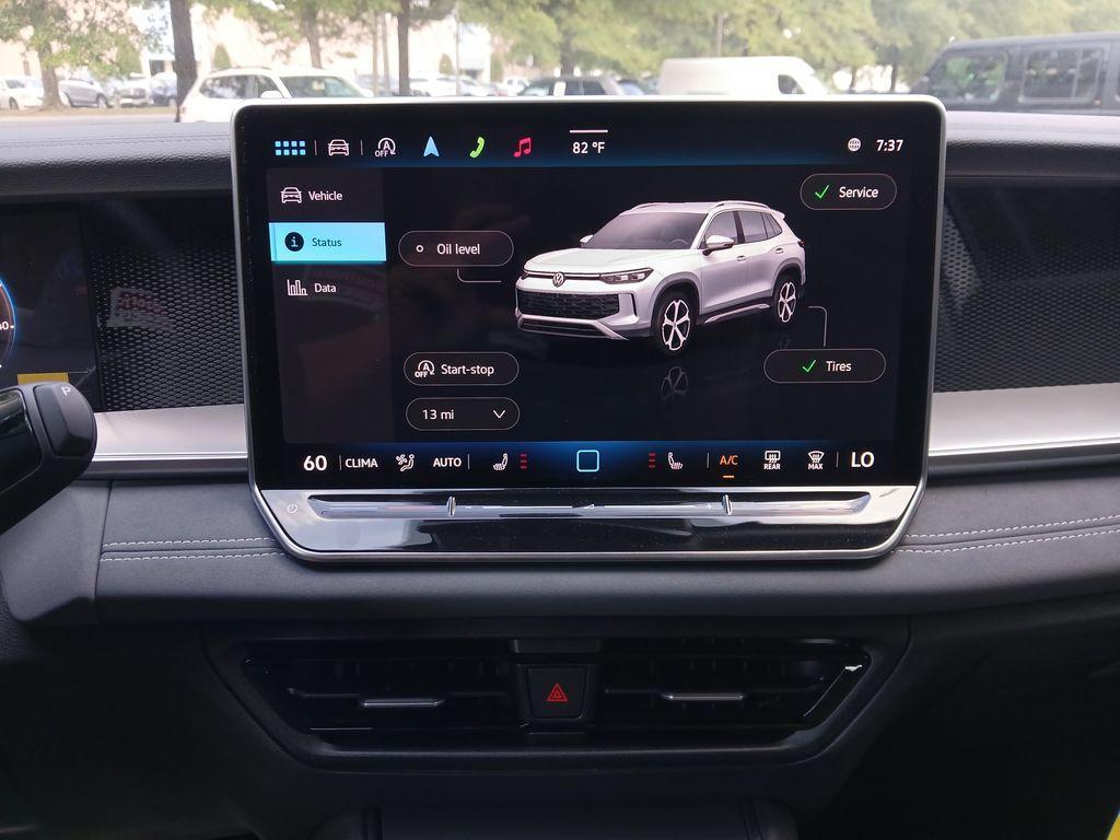 new 2025 Volkswagen Tiguan car, priced at $32,884
