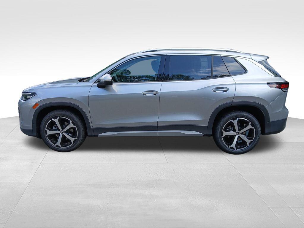 new 2025 Volkswagen Tiguan car, priced at $32,884
