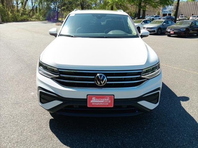 new 2024 Volkswagen Tiguan car, priced at $30,500