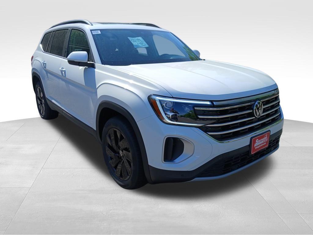 new 2025 Volkswagen Atlas car, priced at $41,380