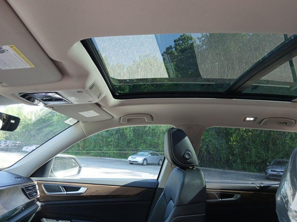 new 2025 Volkswagen Atlas car, priced at $41,380