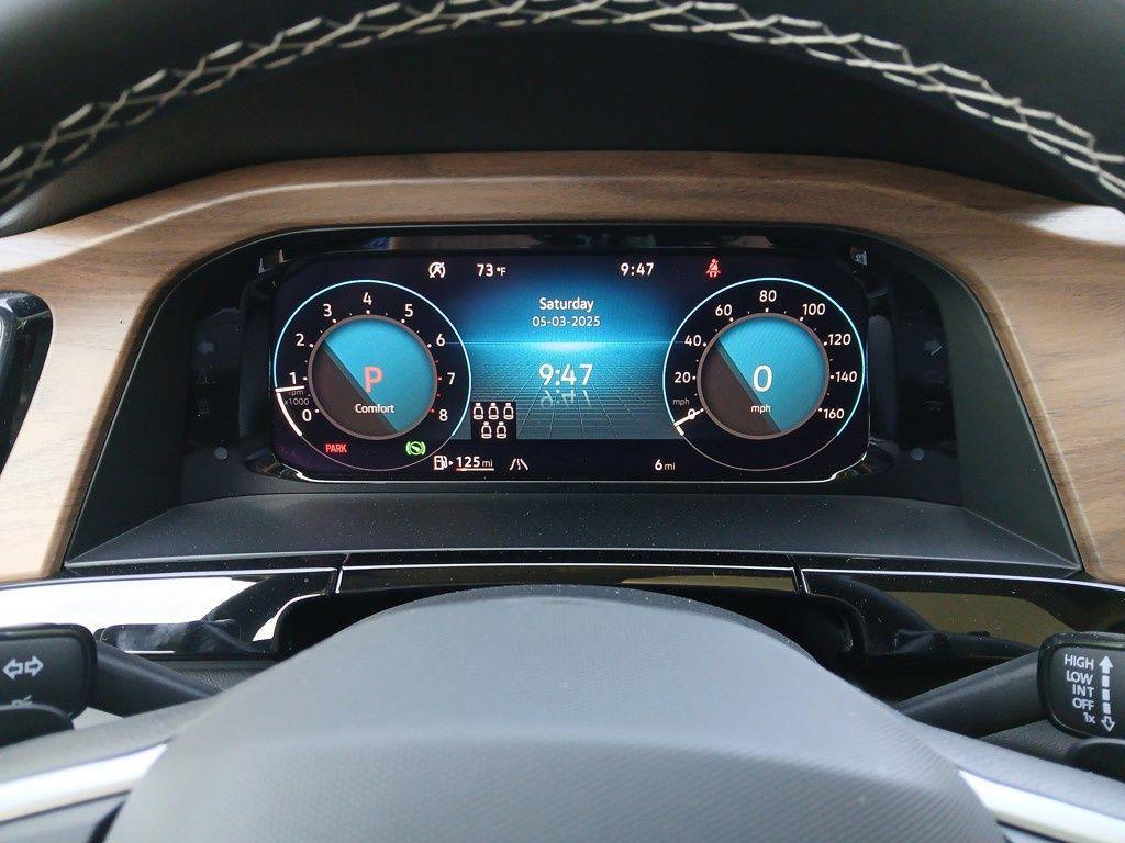 new 2025 Volkswagen Atlas car, priced at $44,680