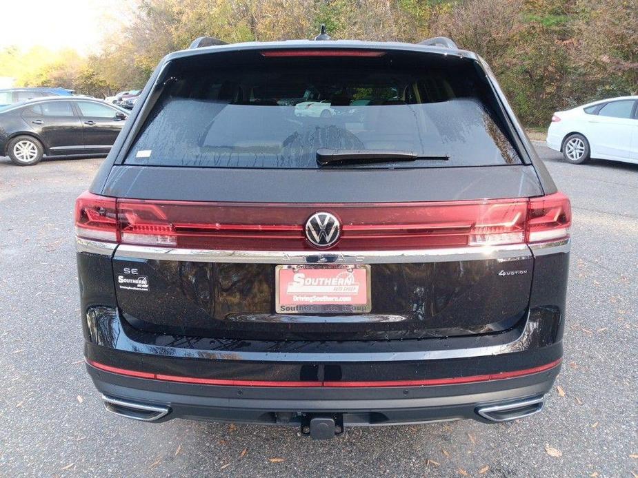 new 2025 Volkswagen Atlas car, priced at $44,925