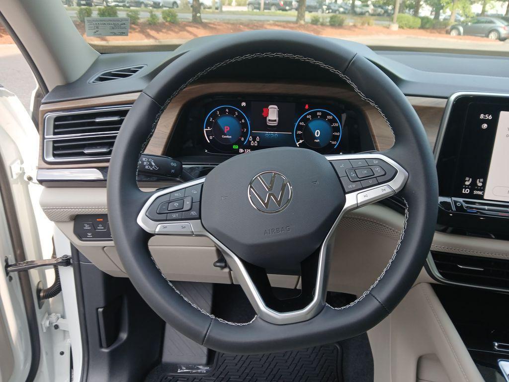 new 2025 Volkswagen Atlas car, priced at $40,469