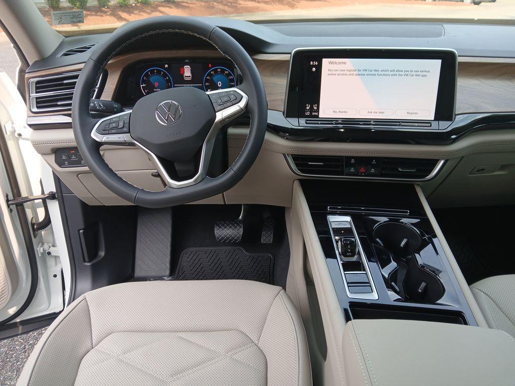 new 2025 Volkswagen Atlas car, priced at $40,469