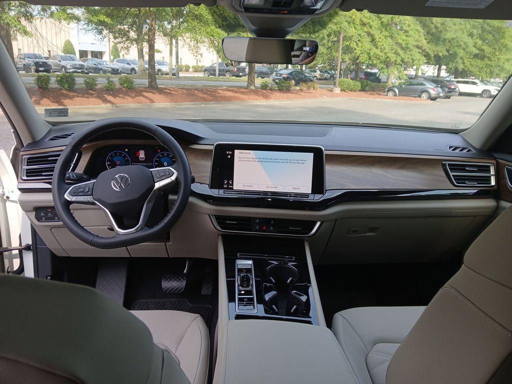 new 2025 Volkswagen Atlas car, priced at $40,469