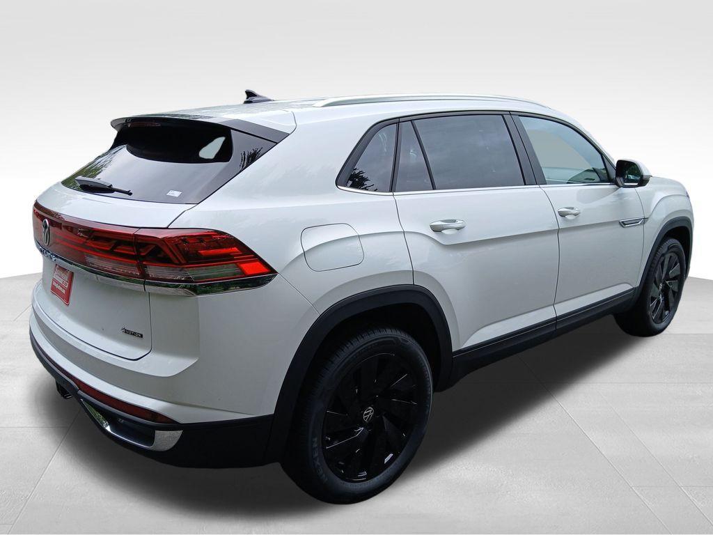 new 2026 Volkswagen Atlas Cross Sport car, priced at $47,732