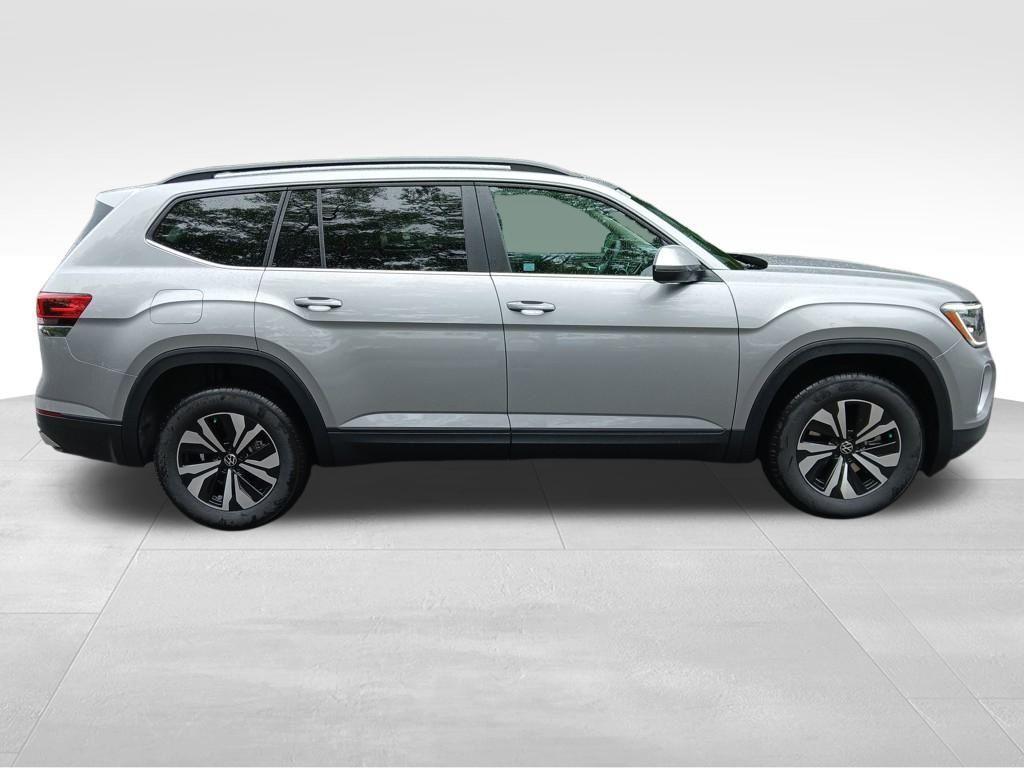 new 2025 Volkswagen Atlas car, priced at $39,994
