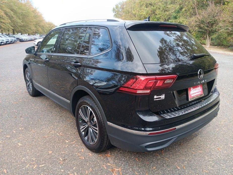 new 2024 Volkswagen Tiguan car, priced at $30,570