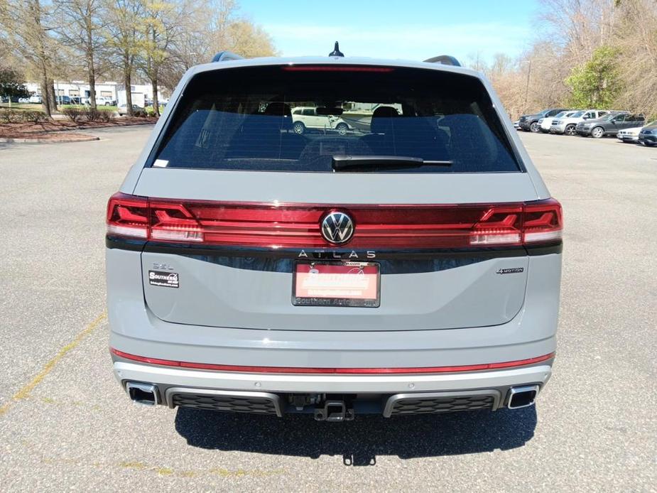 new 2024 Volkswagen Atlas car, priced at $49,955