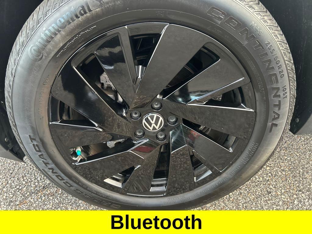 used 2024 Volkswagen Atlas Cross Sport car, priced at $36,899