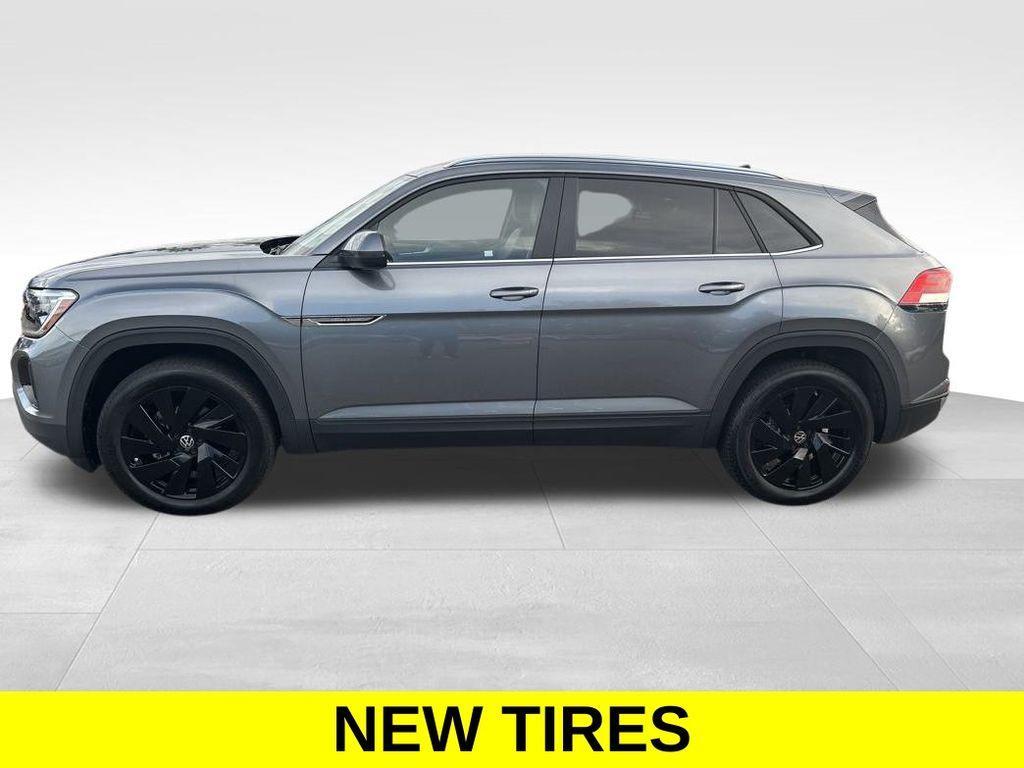used 2024 Volkswagen Atlas Cross Sport car, priced at $36,899