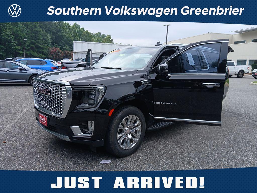 used 2022 GMC Yukon XL car, priced at $63,305