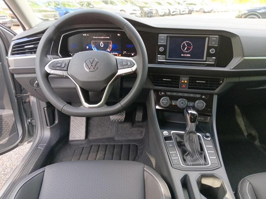 new 2024 Volkswagen Jetta car, priced at $25,254