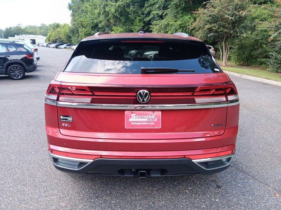 new 2024 Volkswagen Atlas Cross Sport car, priced at $45,111