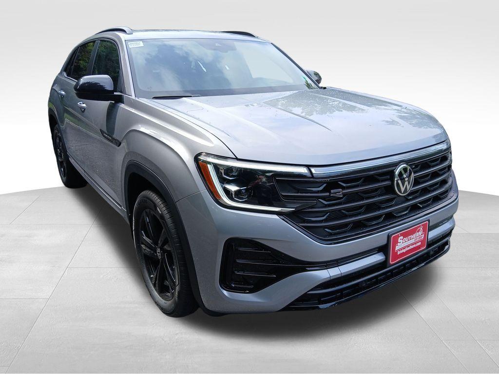 new 2026 Volkswagen Atlas Cross Sport car, priced at $52,970