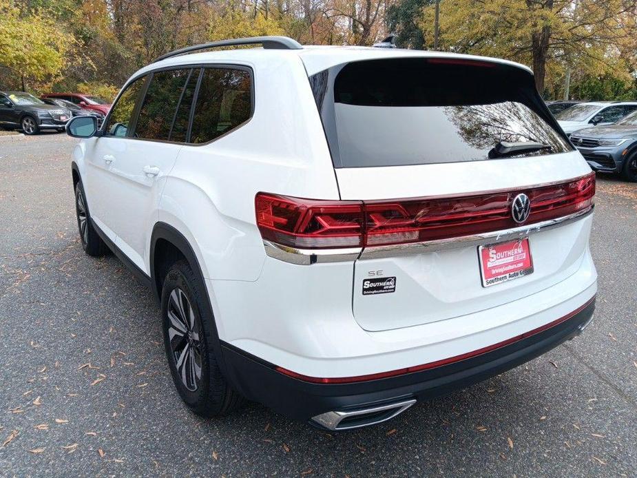 new 2025 Volkswagen Atlas car, priced at $38,000