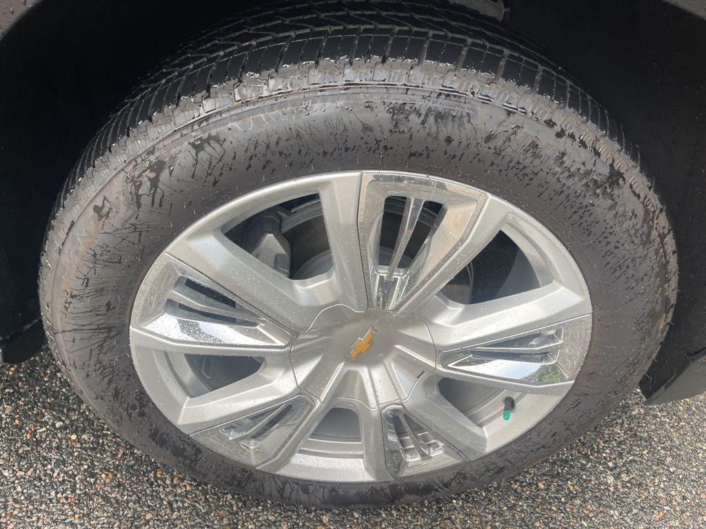 used 2024 Chevrolet Suburban car, priced at $79,425
