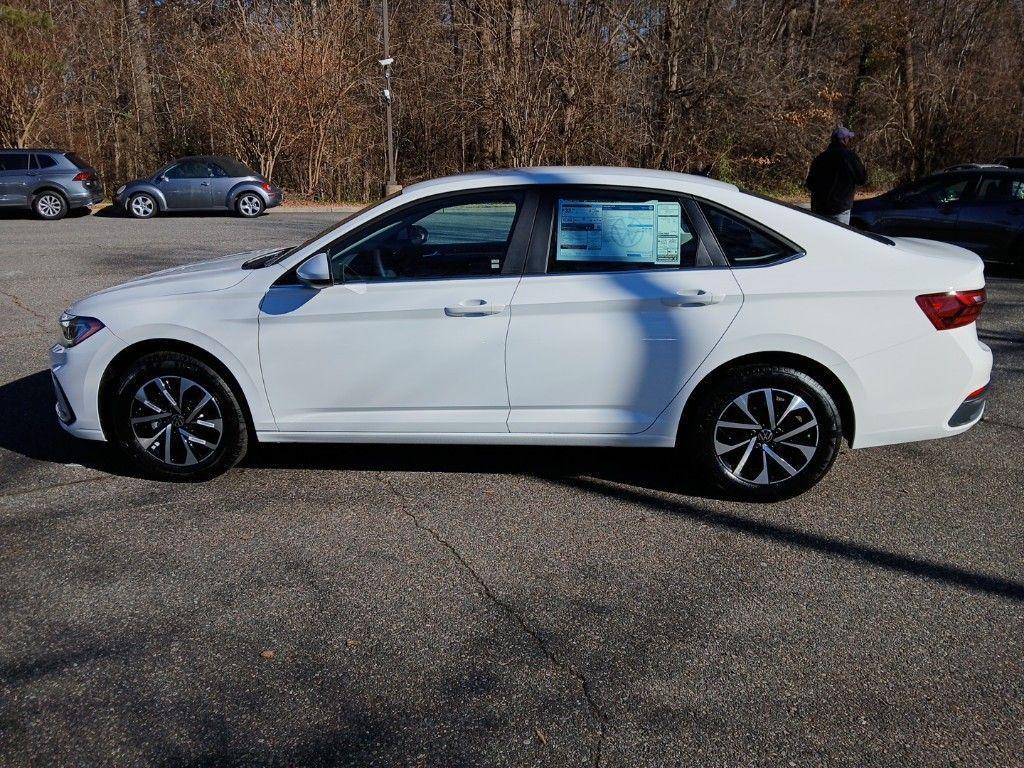 new 2025 Volkswagen Jetta car