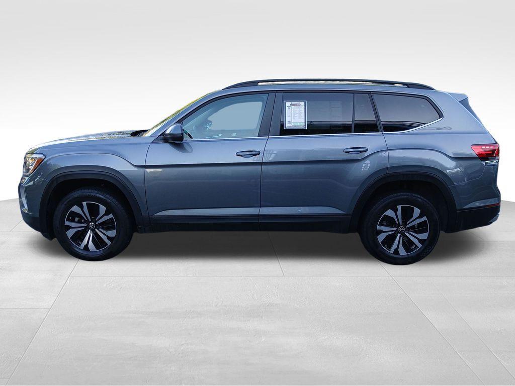 used 2024 Volkswagen Atlas car, priced at $28,760