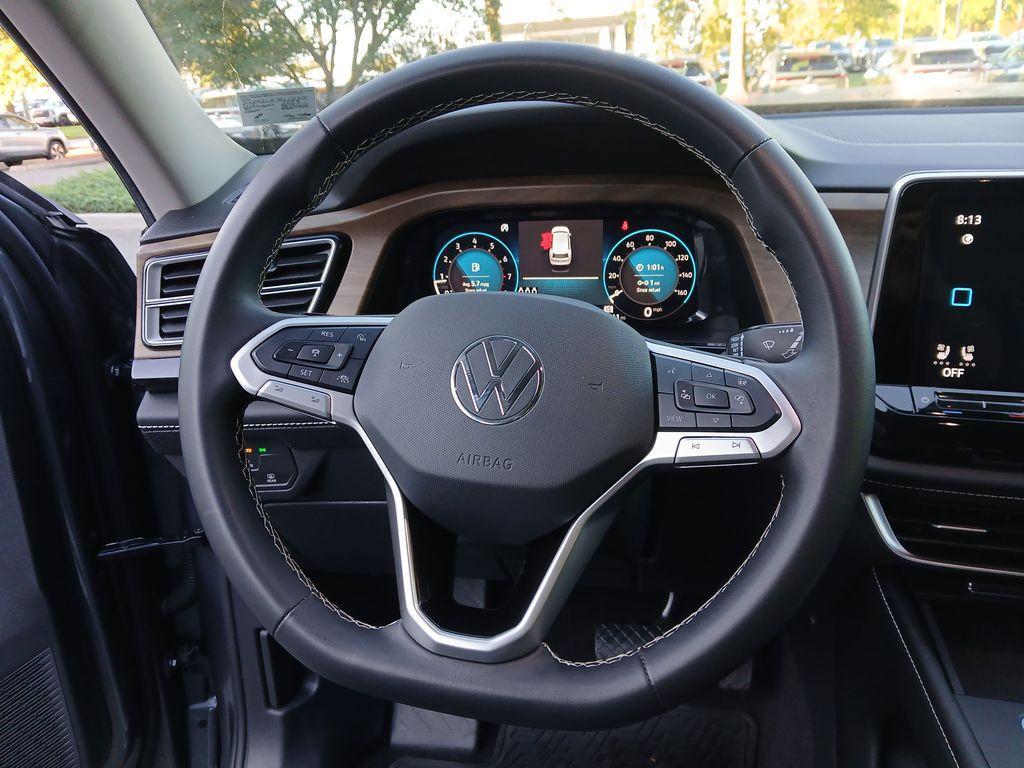 used 2024 Volkswagen Atlas car, priced at $28,760