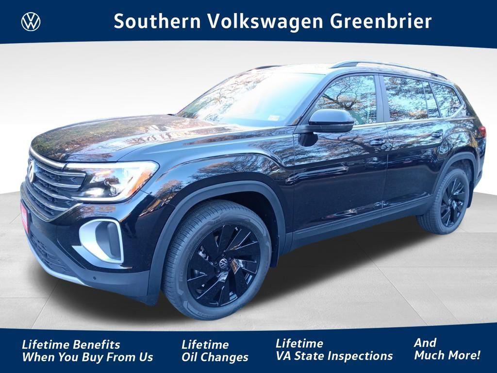 new 2025 Volkswagen Atlas car, priced at $43,000