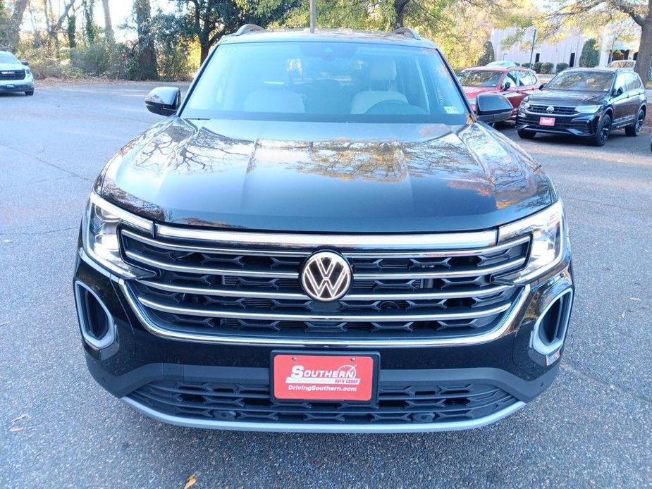 new 2025 Volkswagen Atlas car, priced at $44,500