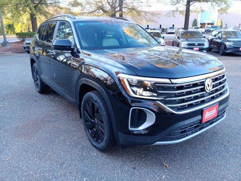 new 2025 Volkswagen Atlas car, priced at $44,500