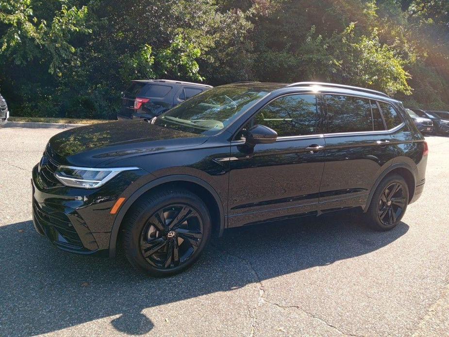 new 2024 Volkswagen Tiguan car, priced at $34,799