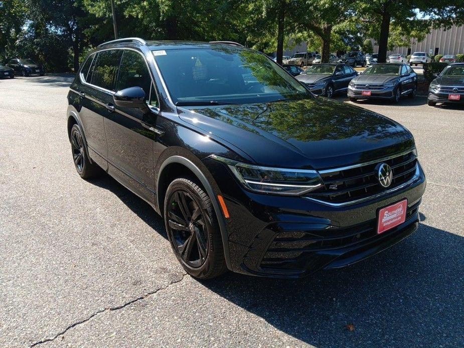 new 2024 Volkswagen Tiguan car, priced at $34,799