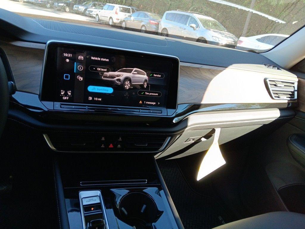 used 2025 Volkswagen Atlas car, priced at $42,784