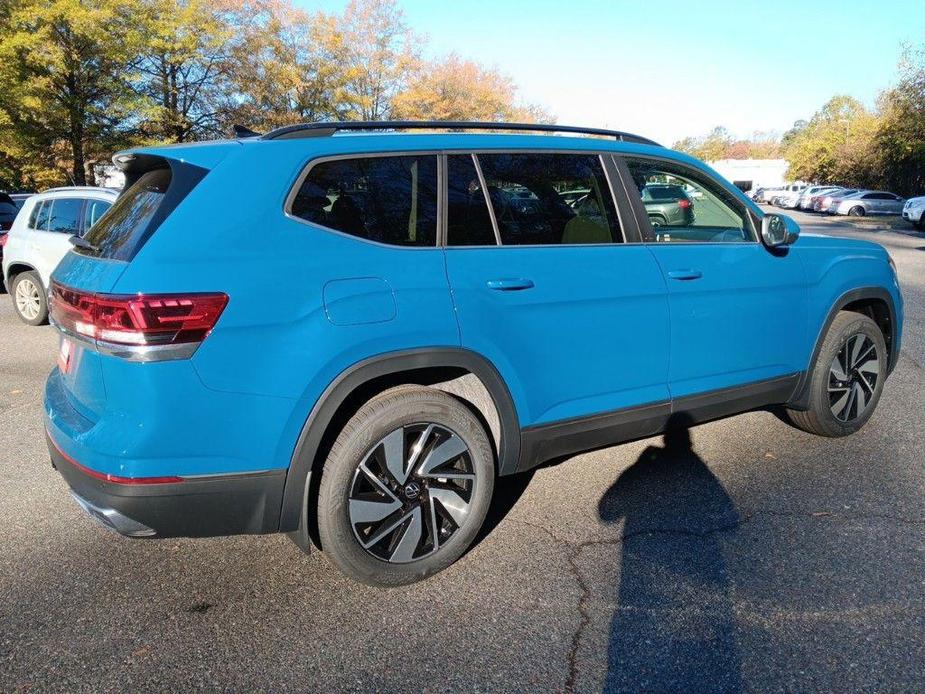 new 2025 Volkswagen Atlas car, priced at $43,105