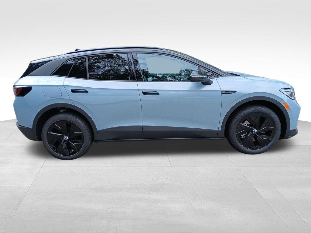 new 2025 Volkswagen ID.4 car, priced at $53,127