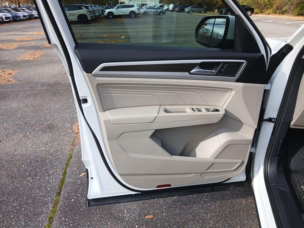 used 2022 Volkswagen Atlas car, priced at $22,990