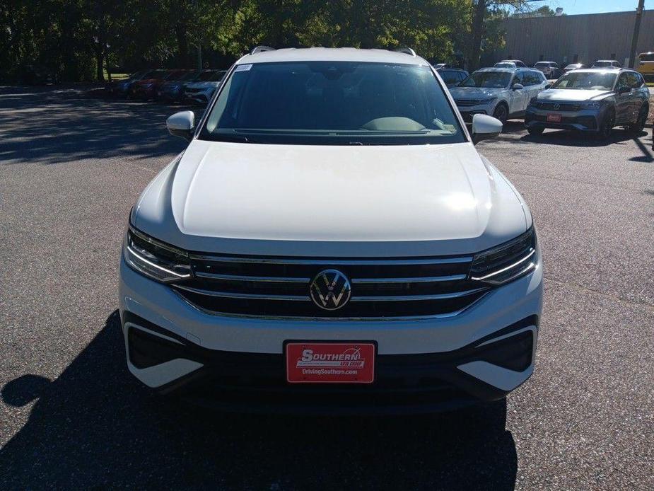 new 2024 Volkswagen Tiguan car, priced at $27,480