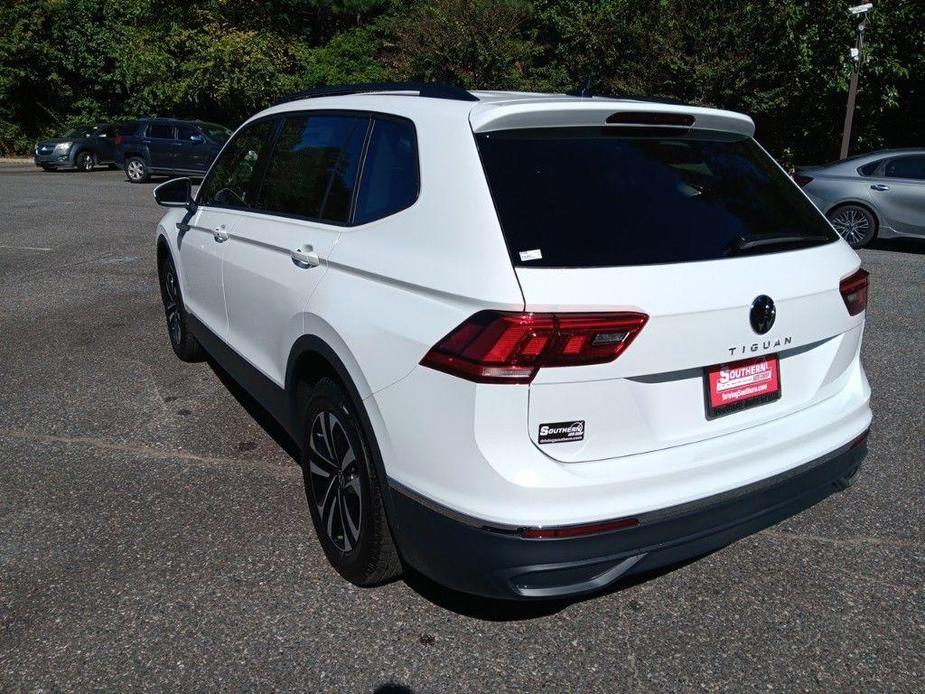 new 2024 Volkswagen Tiguan car, priced at $27,480