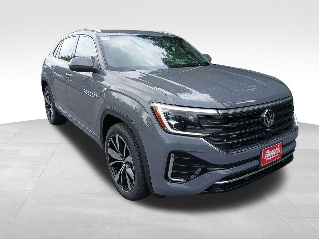 new 2026 Volkswagen Atlas Cross Sport car, priced at $56,468