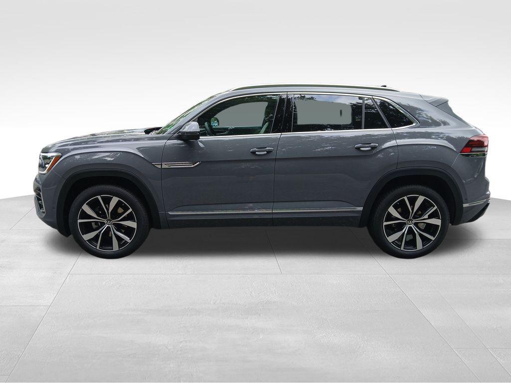 new 2026 Volkswagen Atlas Cross Sport car, priced at $56,468