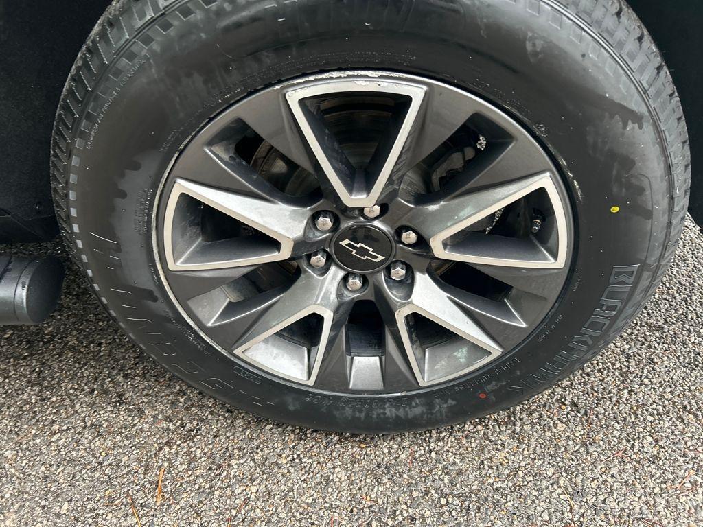 used 2022 Chevrolet Tahoe car, priced at $44,208