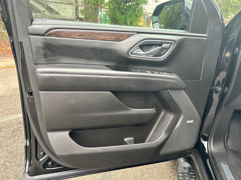 used 2022 Chevrolet Tahoe car, priced at $44,208