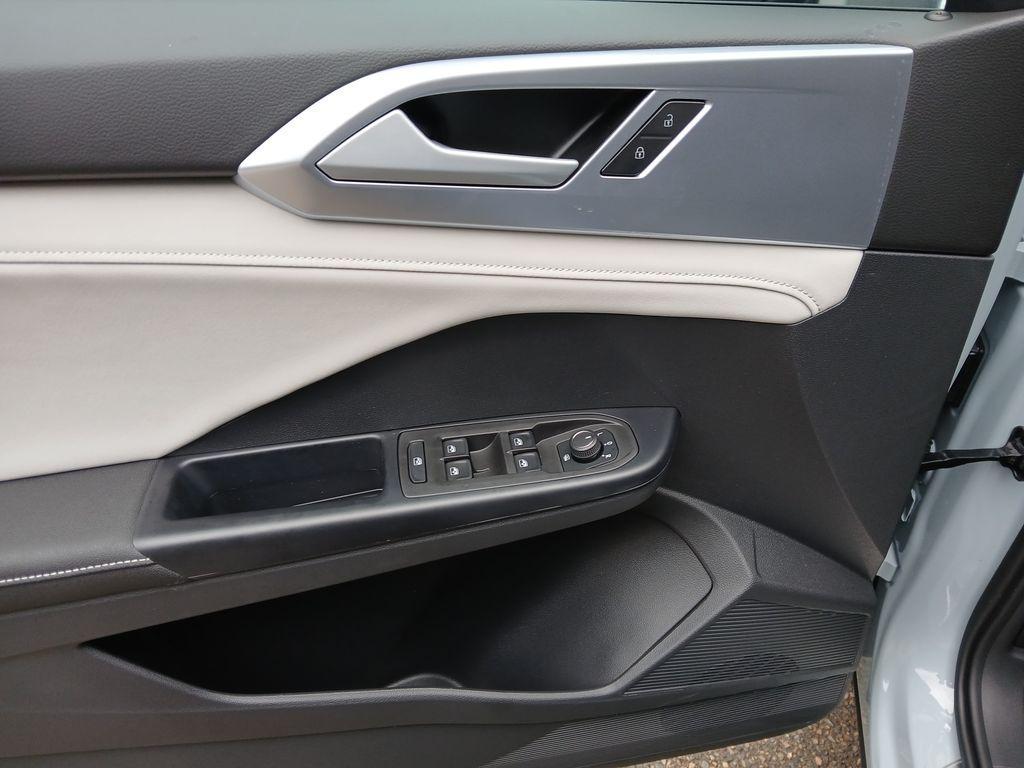 new 2025 Volkswagen Taos car, priced at $28,244