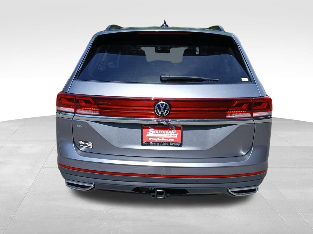 new 2025 Volkswagen Atlas car, priced at $40,691