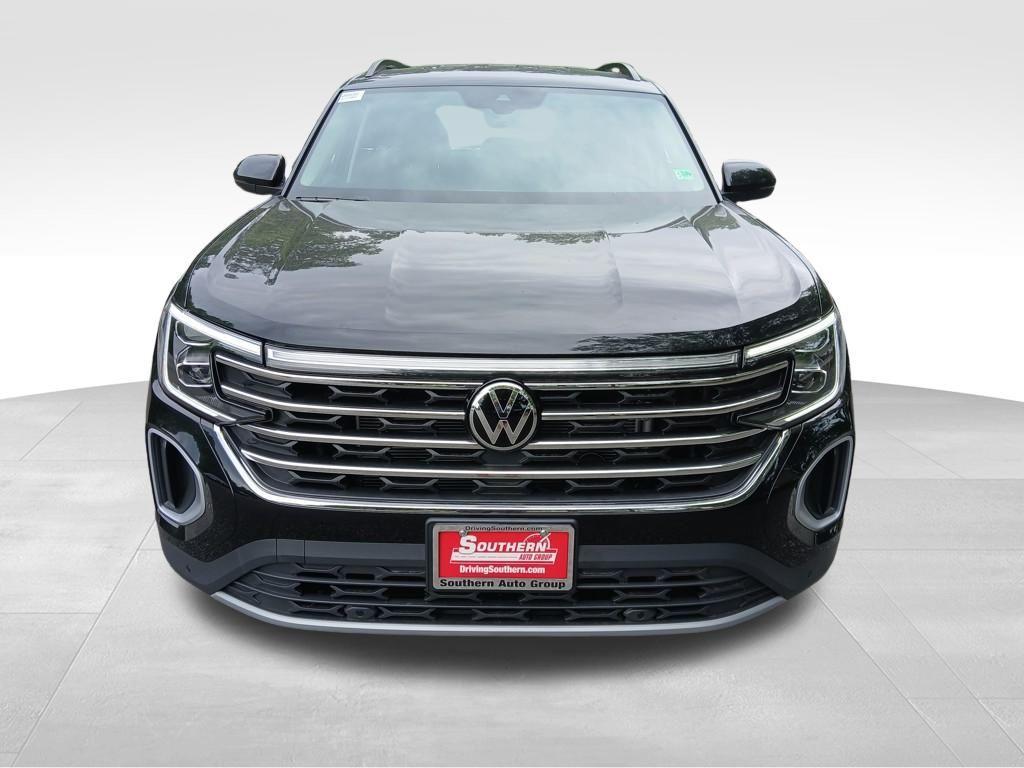 new 2025 Volkswagen Atlas car, priced at $40,485