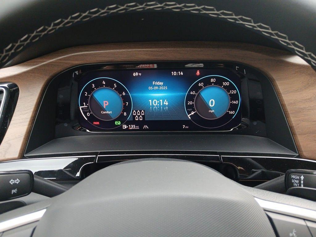 new 2025 Volkswagen Atlas car, priced at $40,485